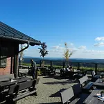 'kahle Poen' Mit Meinecardplus, Wintergarten Und Eingezaeuntem Garten Vakantiehuis