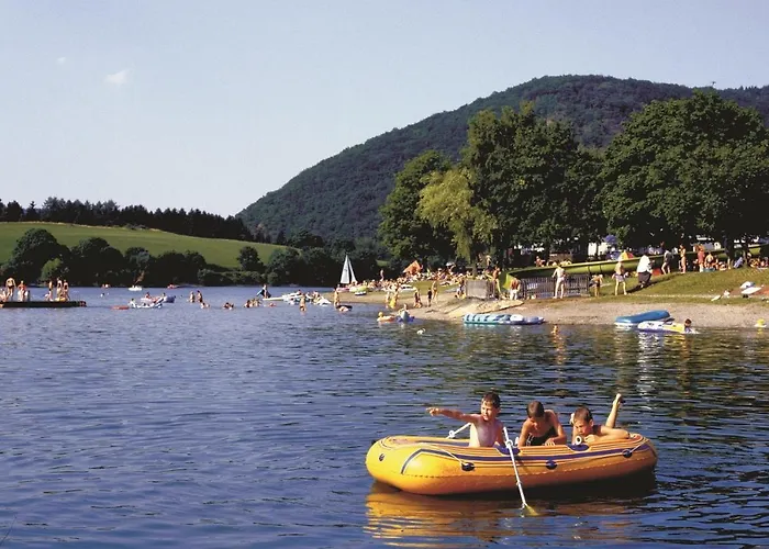 'kahle Poen' Mit Meinecardplus, Wintergarten Und Eingezaeuntem Garten *